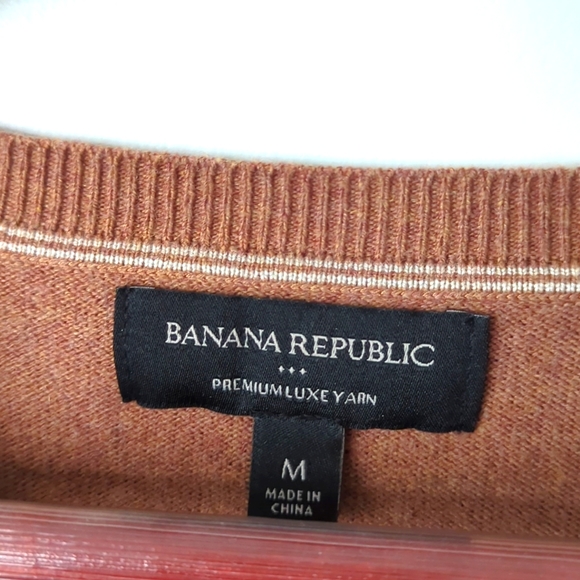 Banana Republic Brown Sweater Medium - Picture 3 of 6